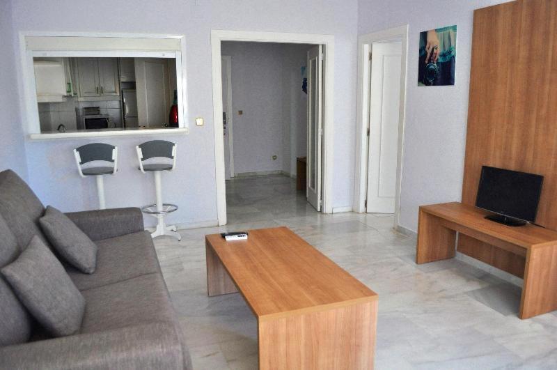 First Flatotel International Benalmádena Quarto foto