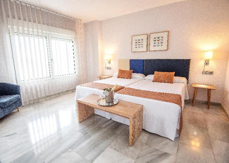 First Flatotel International Benalmádena Quarto foto